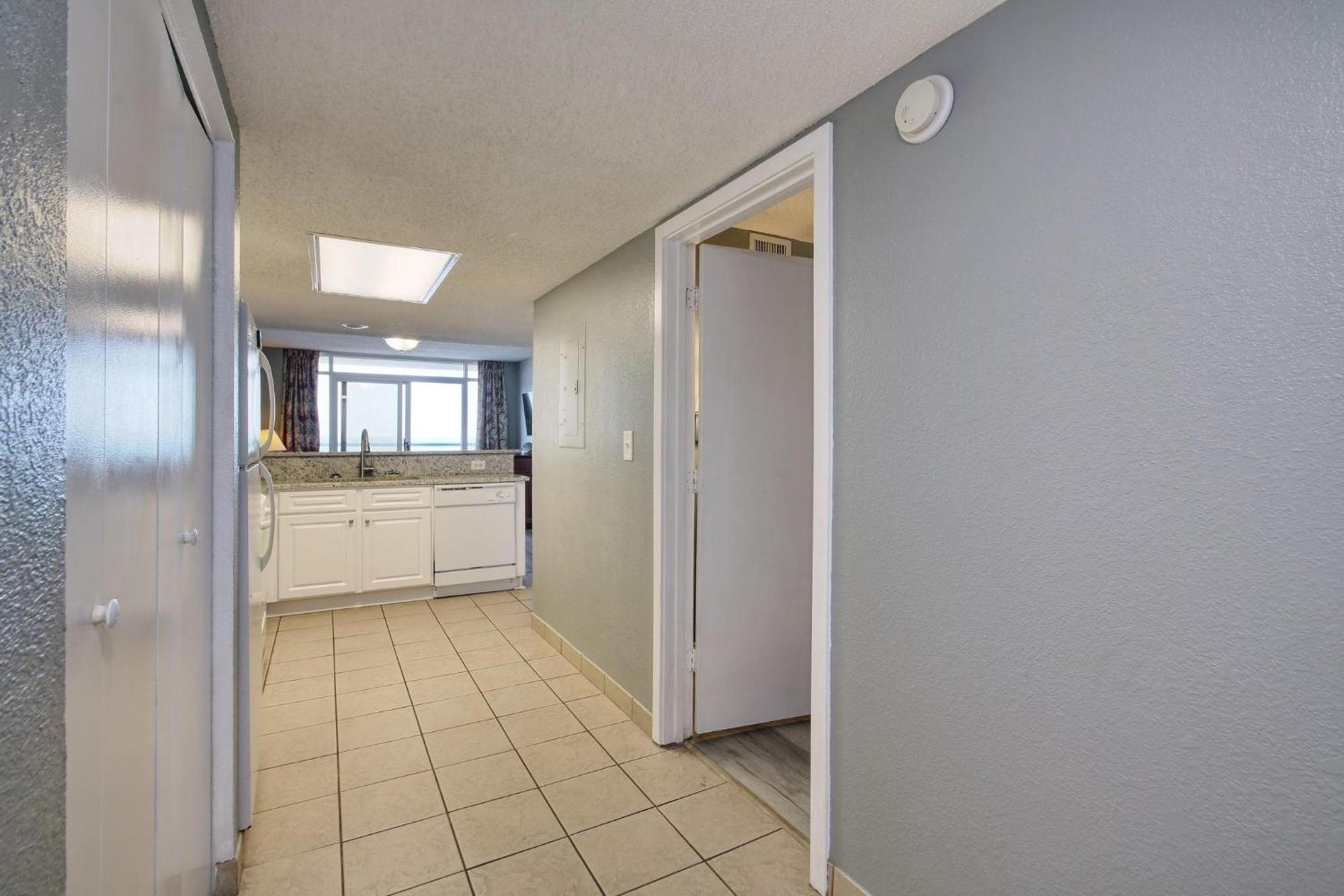 1604 N Ocean Blvd, 0906 - Ocean Front Sleeps 8 Vila Myrtle Beach Exterior foto